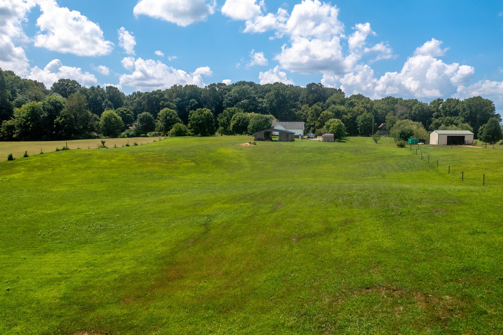 6159 H B Lee Road Springfield, TN 37172 - Photo 26 of 28 a view of a green field