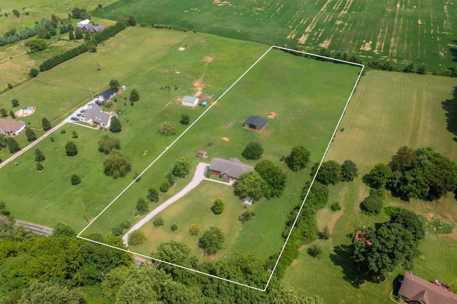 6159 H B Lee Road Springfield, TN 37172 - Photo 27 of 28 a view of a tennis court