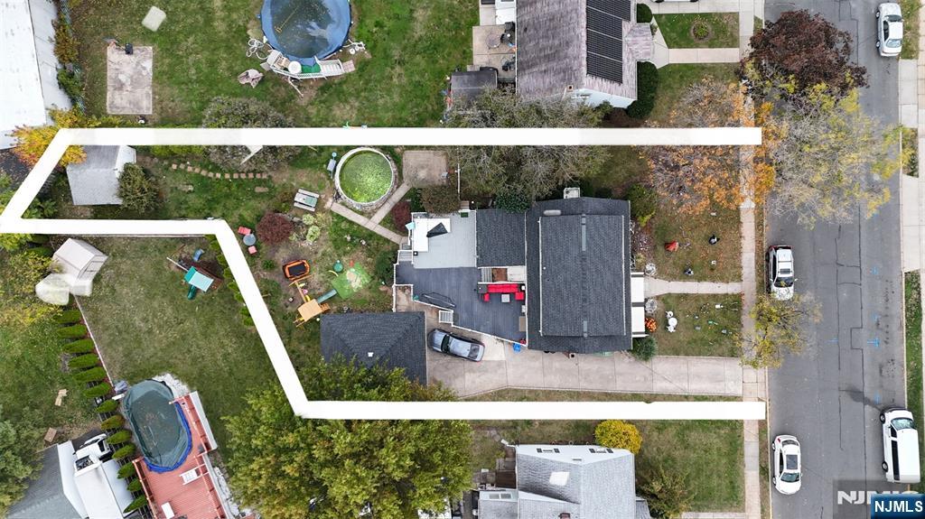 111 East 10th Street Linden, NJ 07036 - Photo 3 of 39 view of a house with a swimming pool