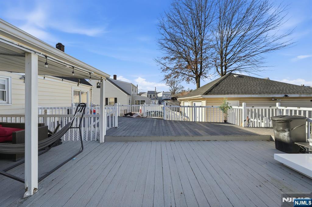 111 East 10th Street Linden, NJ 07036 - Photo 37 of 39 a view of a house with a patio