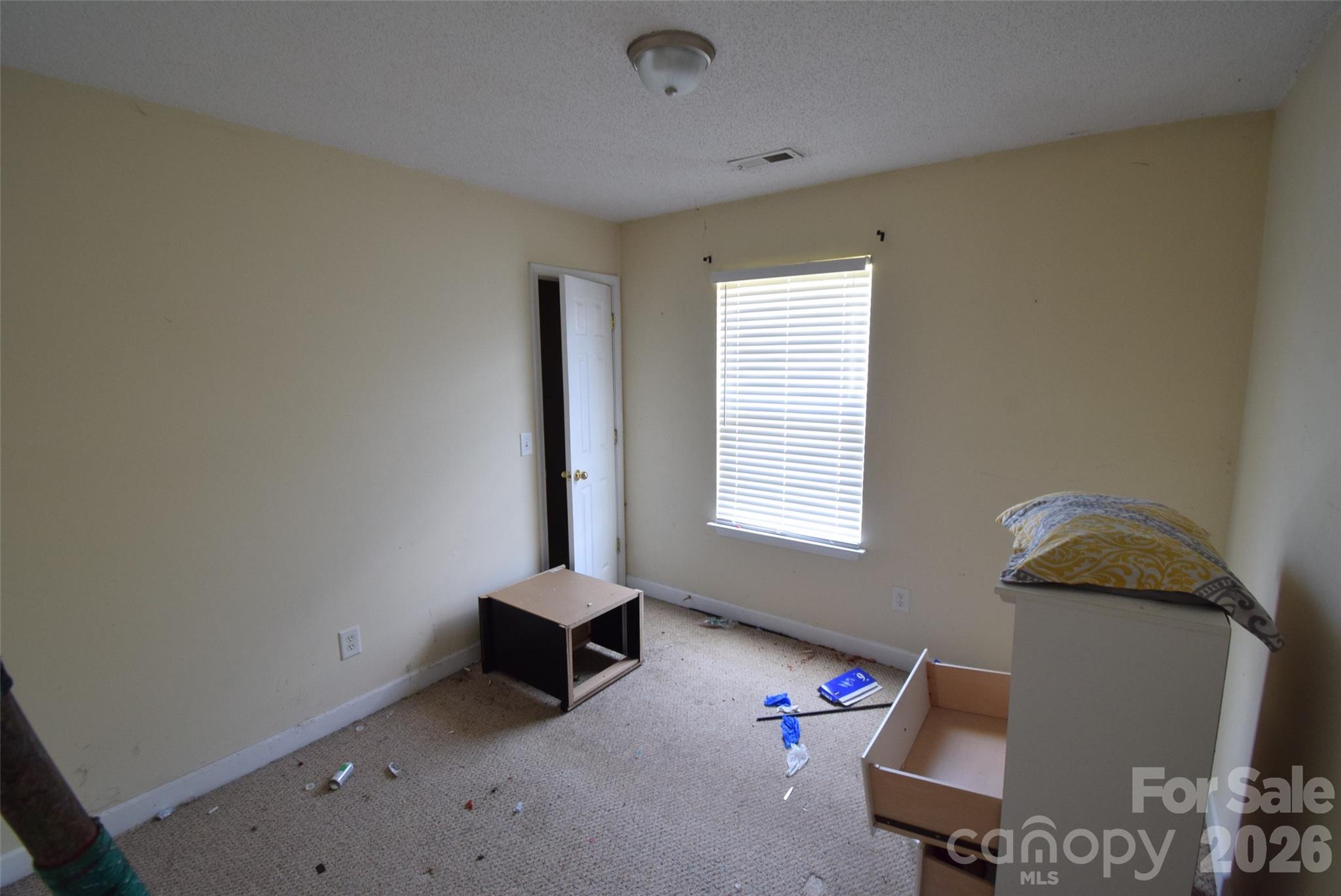 633 Overlook Road Lowell, NC 28098 - Photo 7 of 14