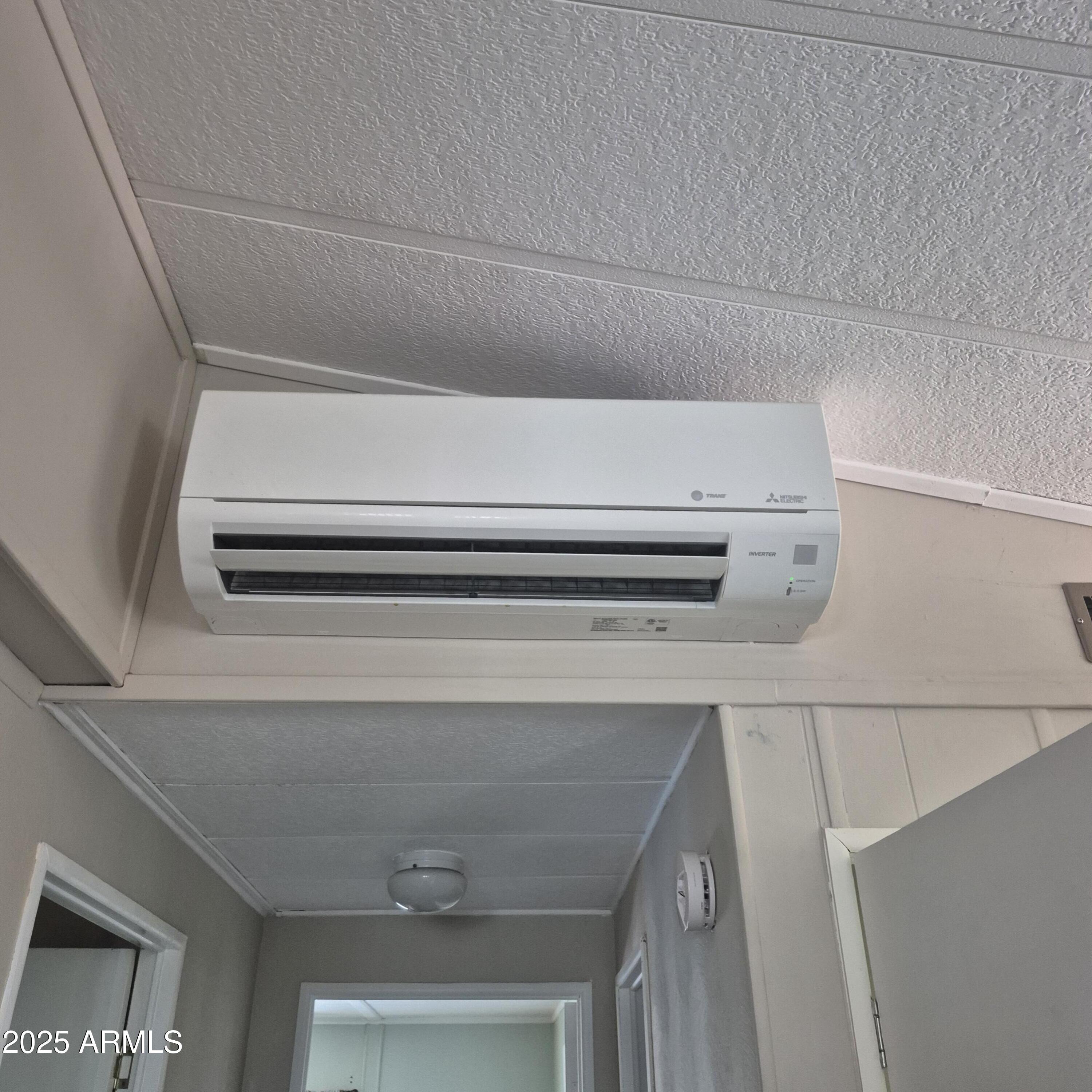 661 South Hawes Road, Unit 25 Mesa, AZ 85208 - Photo 20 of 50 a close view of closet