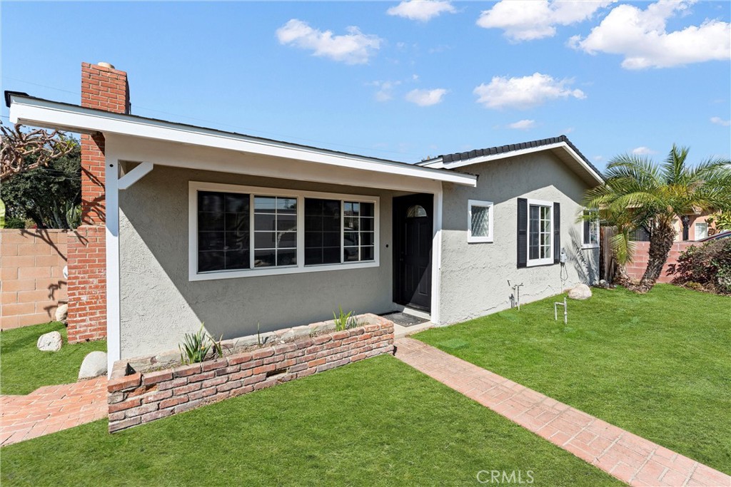 2629 Bashor Street Duarte, CA 91010 - Photo 5 of 46