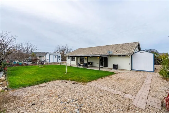 $835,000 | 448 Morgan Lane, Paso Robles, CA 93446