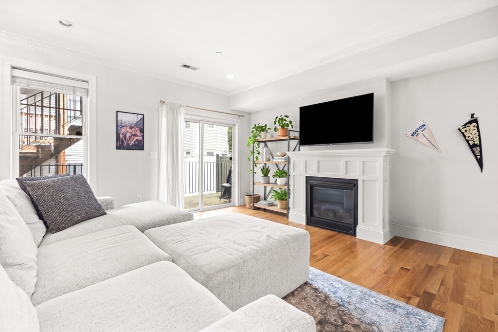 180 Gold Street, Unit 3 Boston, MA 02127 - Photo 1 of 18