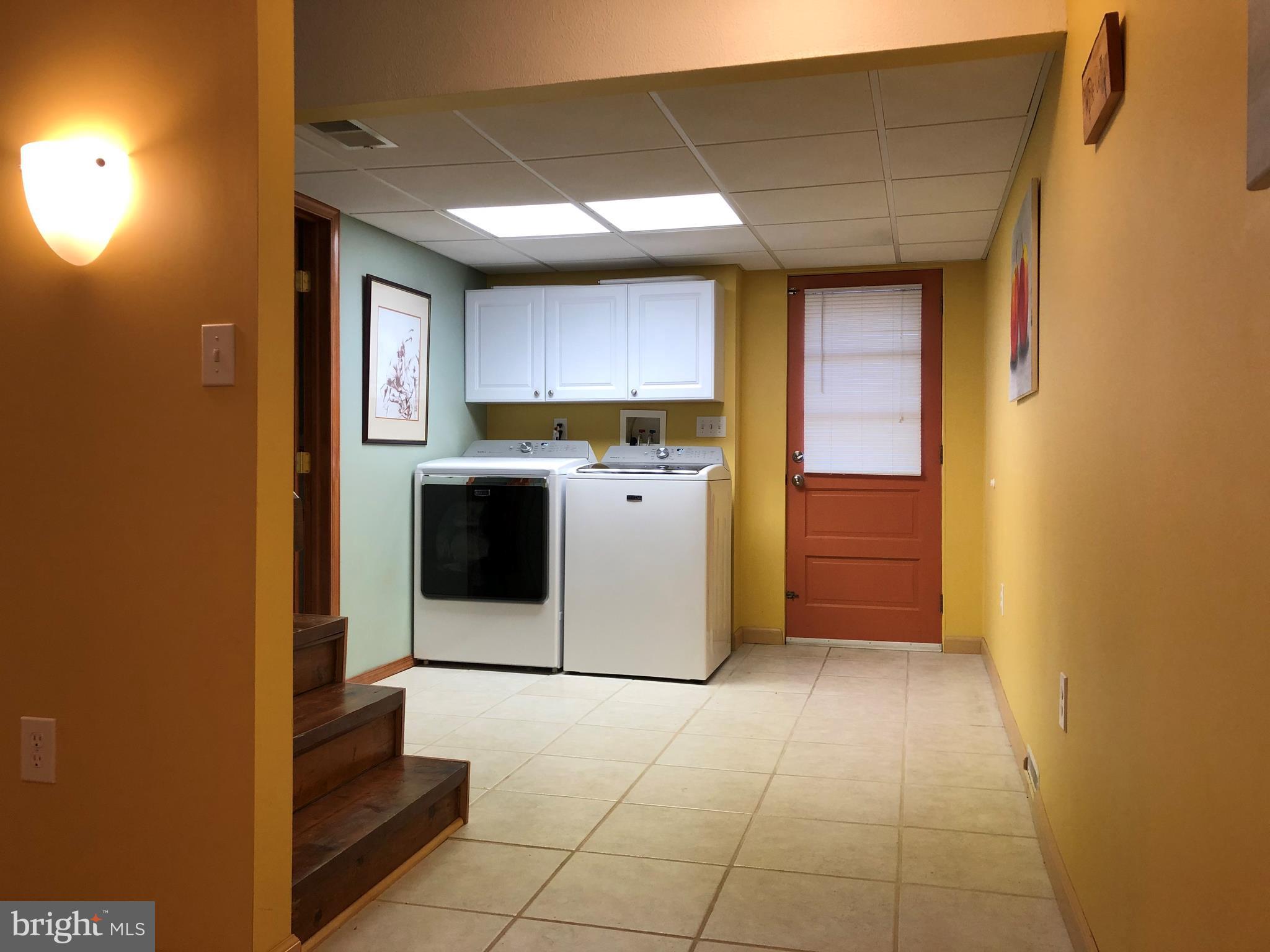 409 Devon Road York, PA 17403 - Photo 12 of 26 Gallery Image 12