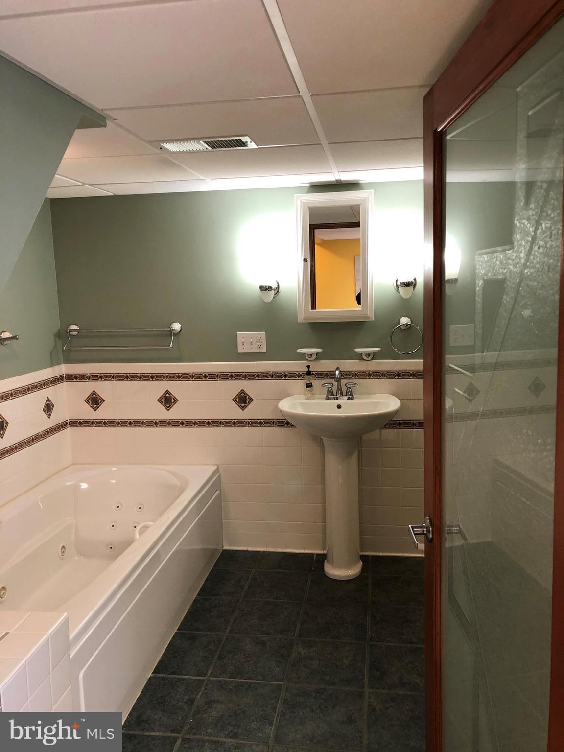 409 Devon Road York, PA 17403 - Photo 13 of 26 Gallery Image 13