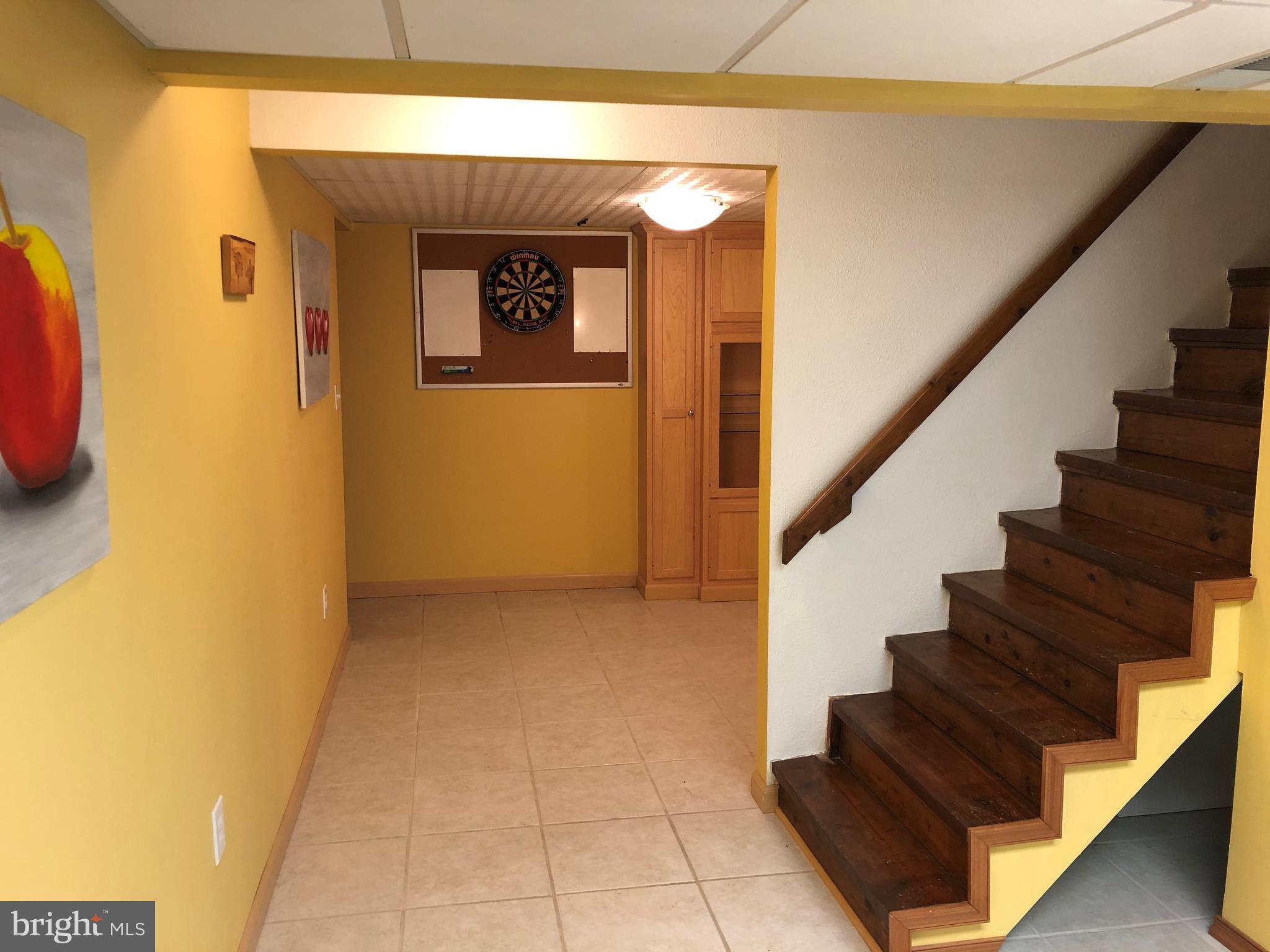 409 Devon Road York, PA 17403 - Photo 9 of 26 Gallery Image 9