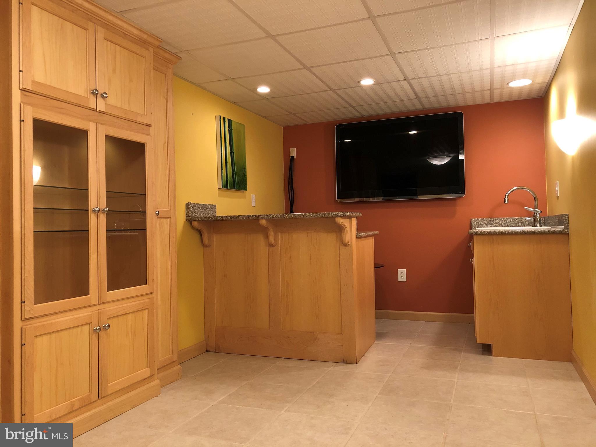409 Devon Road York, PA 17403 - Photo 10 of 26 Gallery Image 10