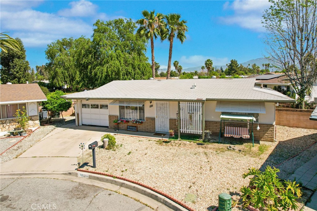 860 Felipe Place Hemet, CA 92543 - Photo 30 of 38