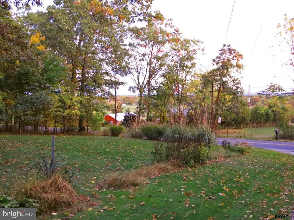 5111 Nursery Road Dover, PA 17315 - Photo 5 of 23 Gallery Image 5