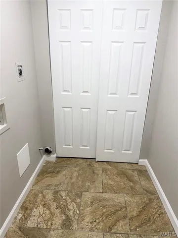 $110,000 | 1115 St Bartholomew Drive, Cahokia, IL 62206