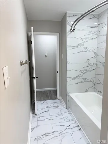 $110,000 | 1115 St Bartholomew Drive, Cahokia, IL 62206