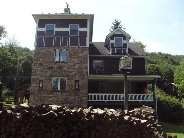 $349,000 | 128 Ashbrook Road, Hooversville, PA 15936