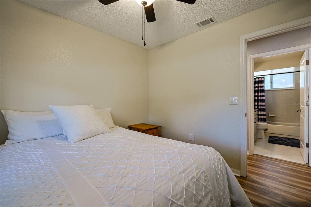 8657 Southwest 116th Lane Road Ocala, FL 34481 - Photo 26 of 44 Gallery Image 26