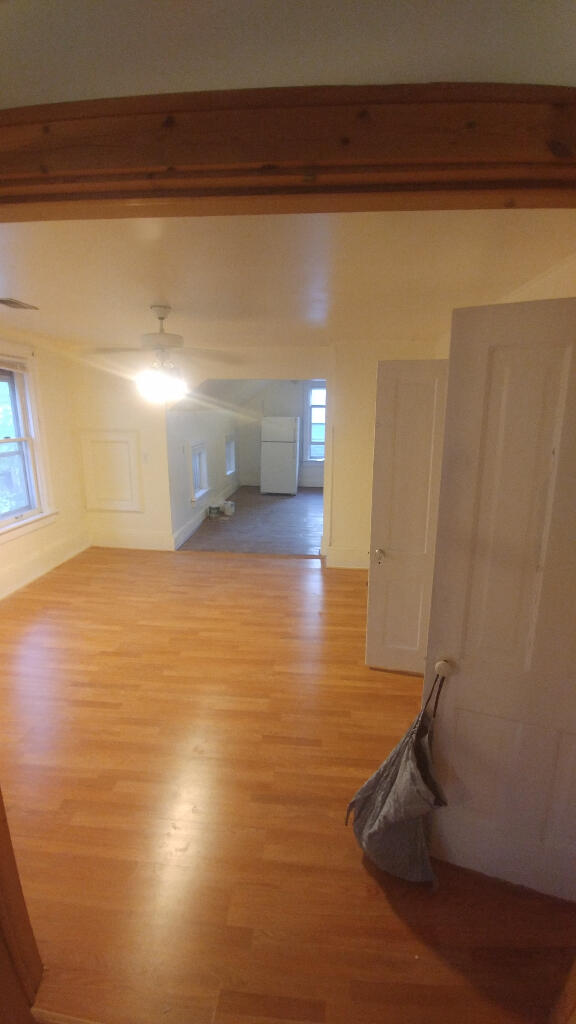 1753 North Marshall Street Milwaukee, WI 53202 - Photo 9 of 24 08