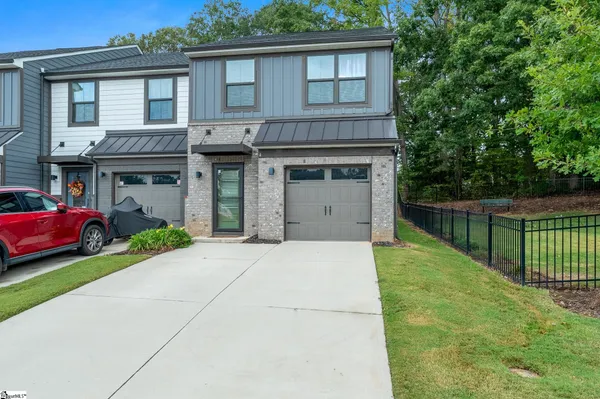$295,000 | 4 Connaught Court, Mauldin, SC 29662