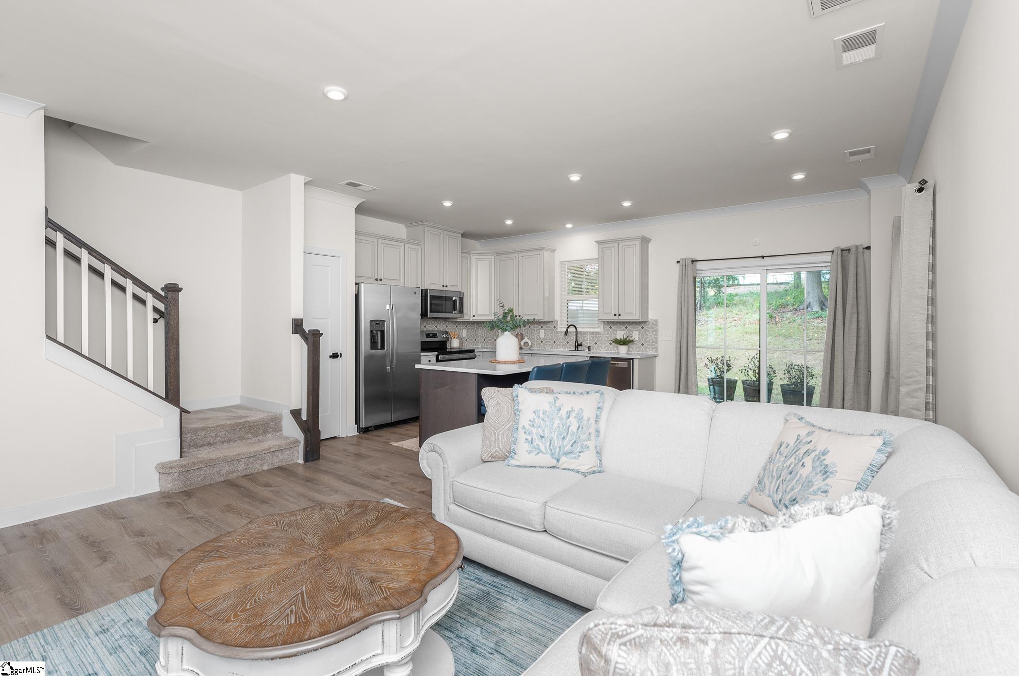 4 Connaught Court Mauldin, SC 29662 - Photo 9 of 32