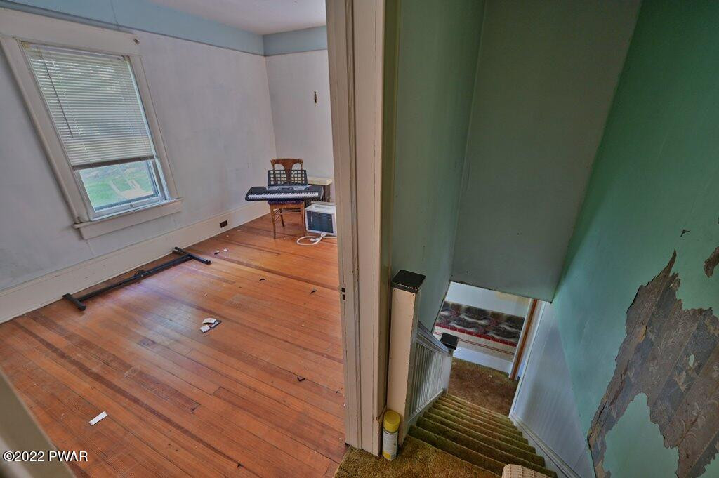 128 George Street Carbondale, PA 18407 - Photo 31 of 60