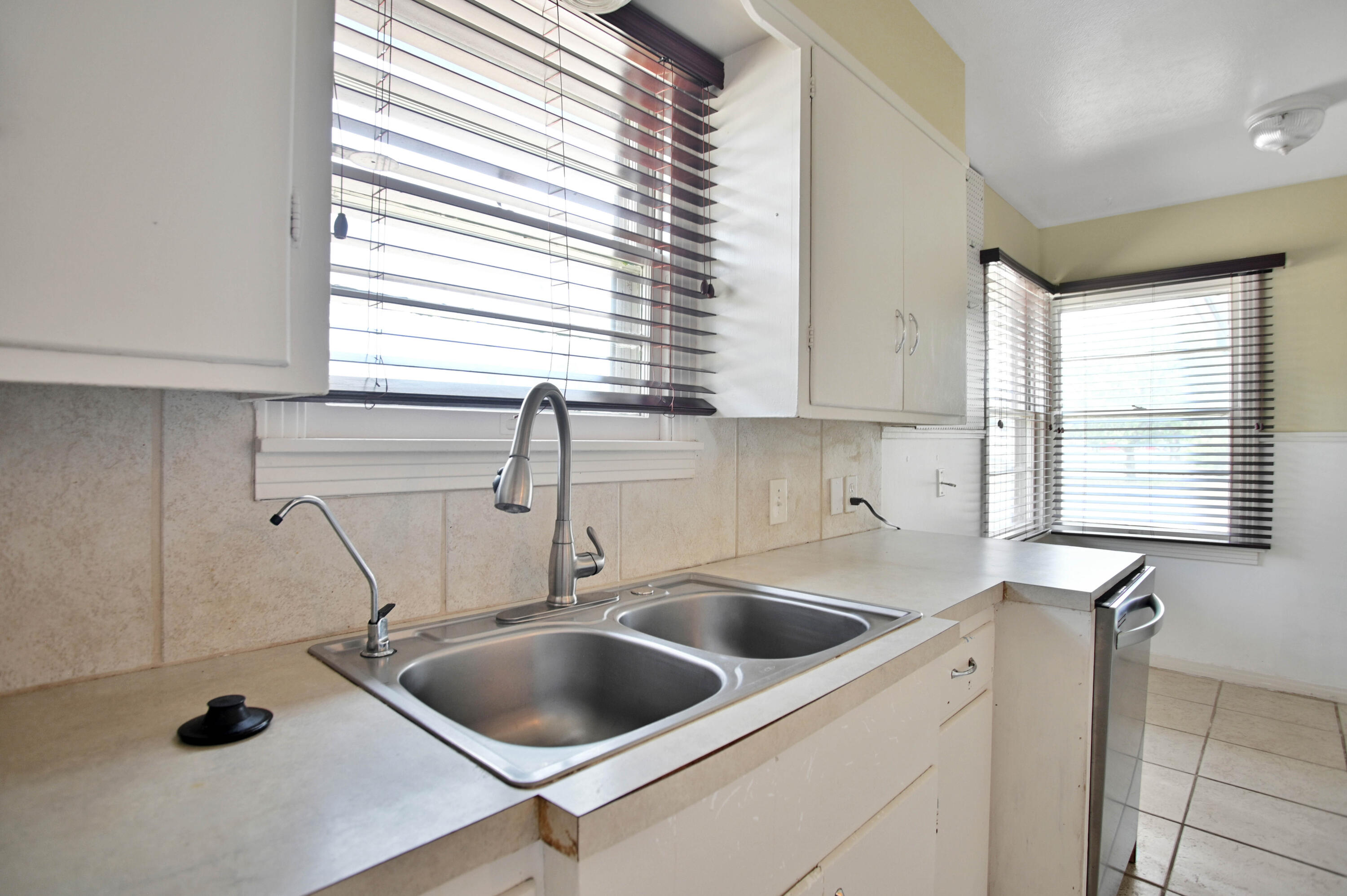 3501 26th Street Lubbock, TX 79410 - Photo 19 of 39 DSC_6327