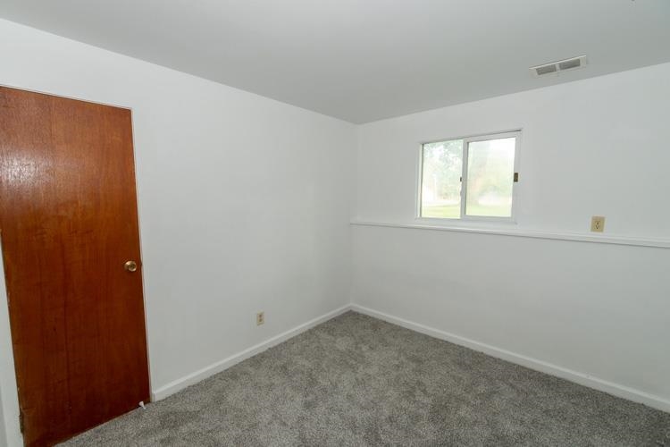 14380 Douglas Road Mishawaka, IN 46545 - Photo 19 of 31 Gallery Image 19