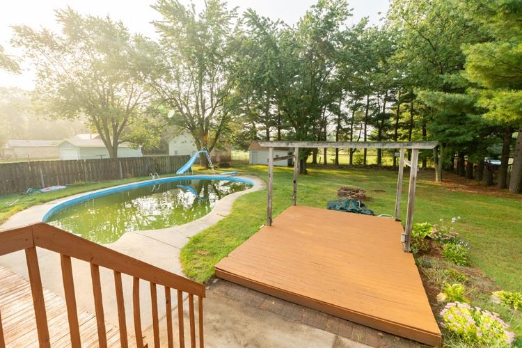14380 Douglas Road Mishawaka, IN 46545 - Photo 21 of 31 Gallery Image 21