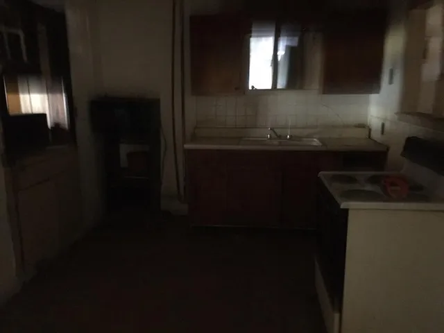 $49,900 | 705 West 6th Street, Coleman, TX 76834