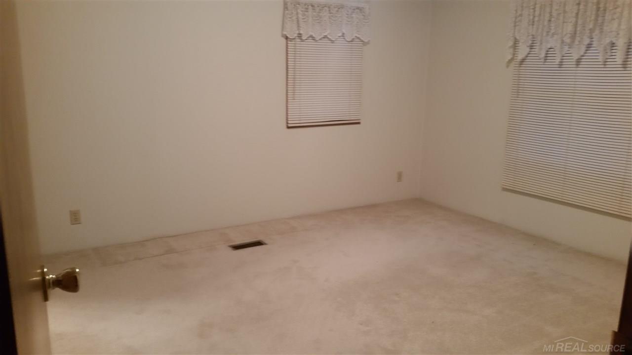 4846 Wagner Road Croswell, MI 48422 - Photo 15 of 32 31333140-14.JPG