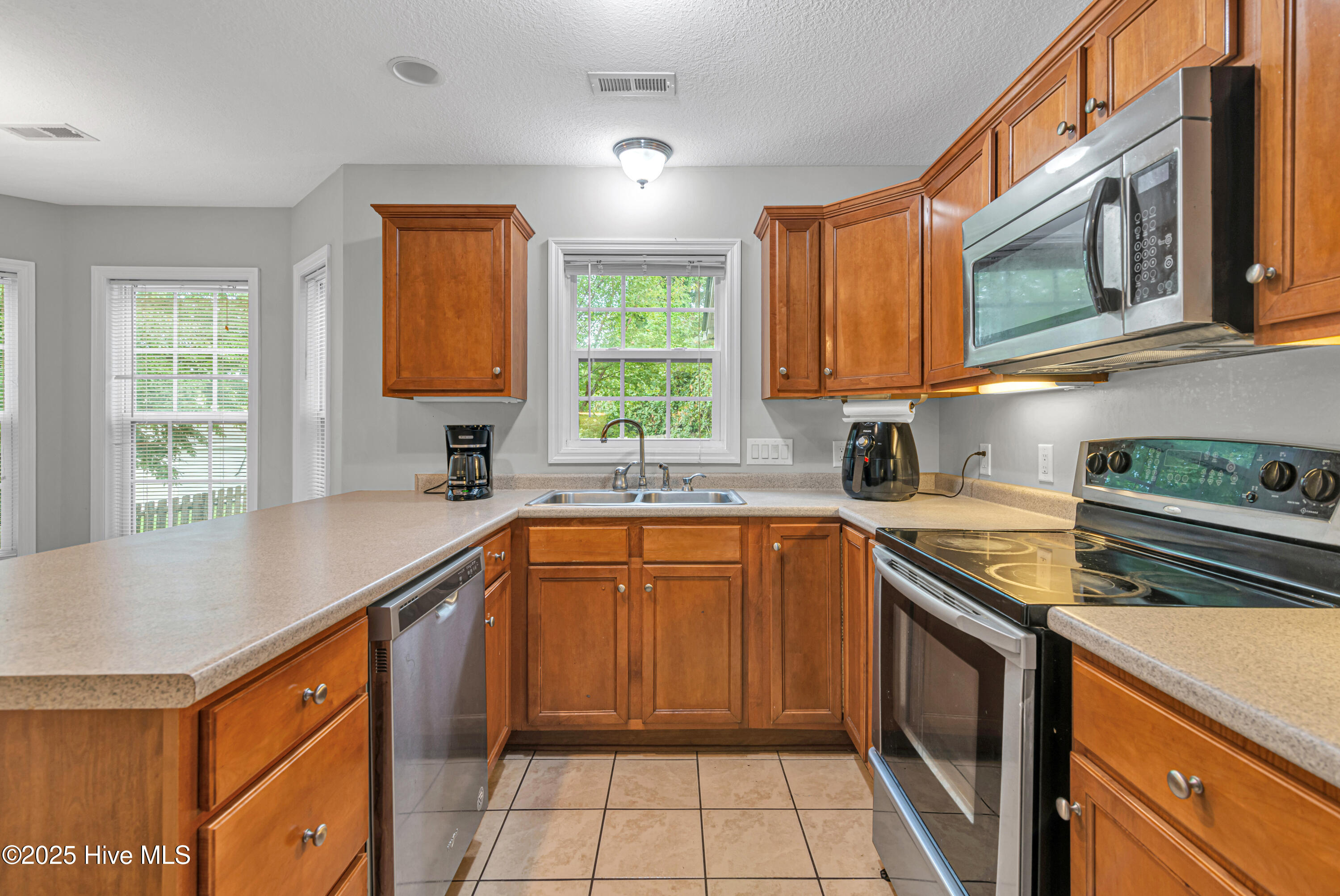 8 Arrowhead Drive Hubert, NC 28539 - Photo 6 of 31 DSC_3647