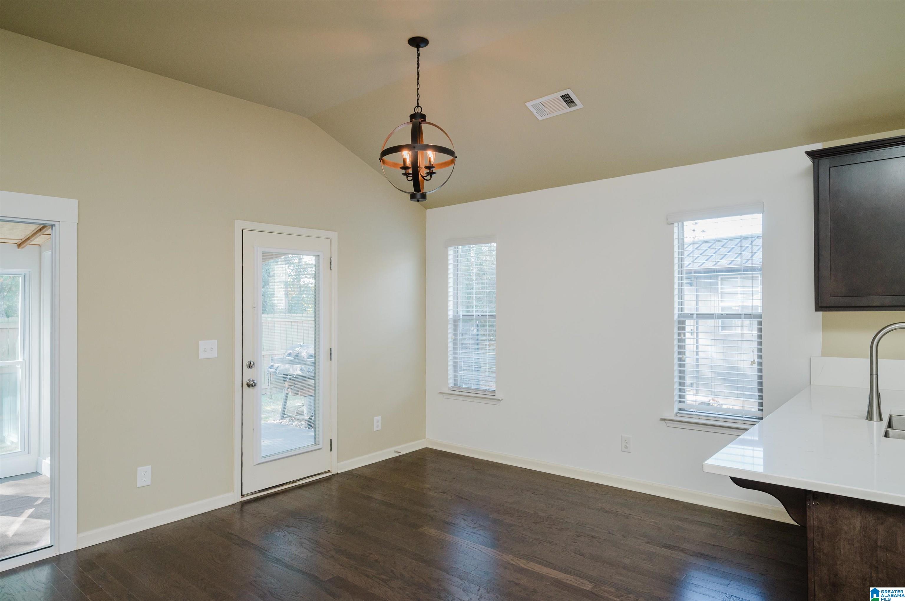 4943 Stonecreek Way Calera, AL 35040 - Photo 17 of 45