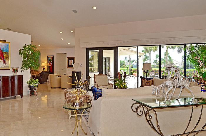4245 Bocaire Boulevard Boca Raton, FL 33487 - Photo 2 of 11 livingroom_700