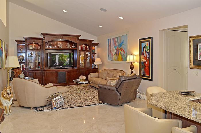 4245 Bocaire Boulevard Boca Raton, FL 33487 - Photo 5 of 11 familyroom1_700