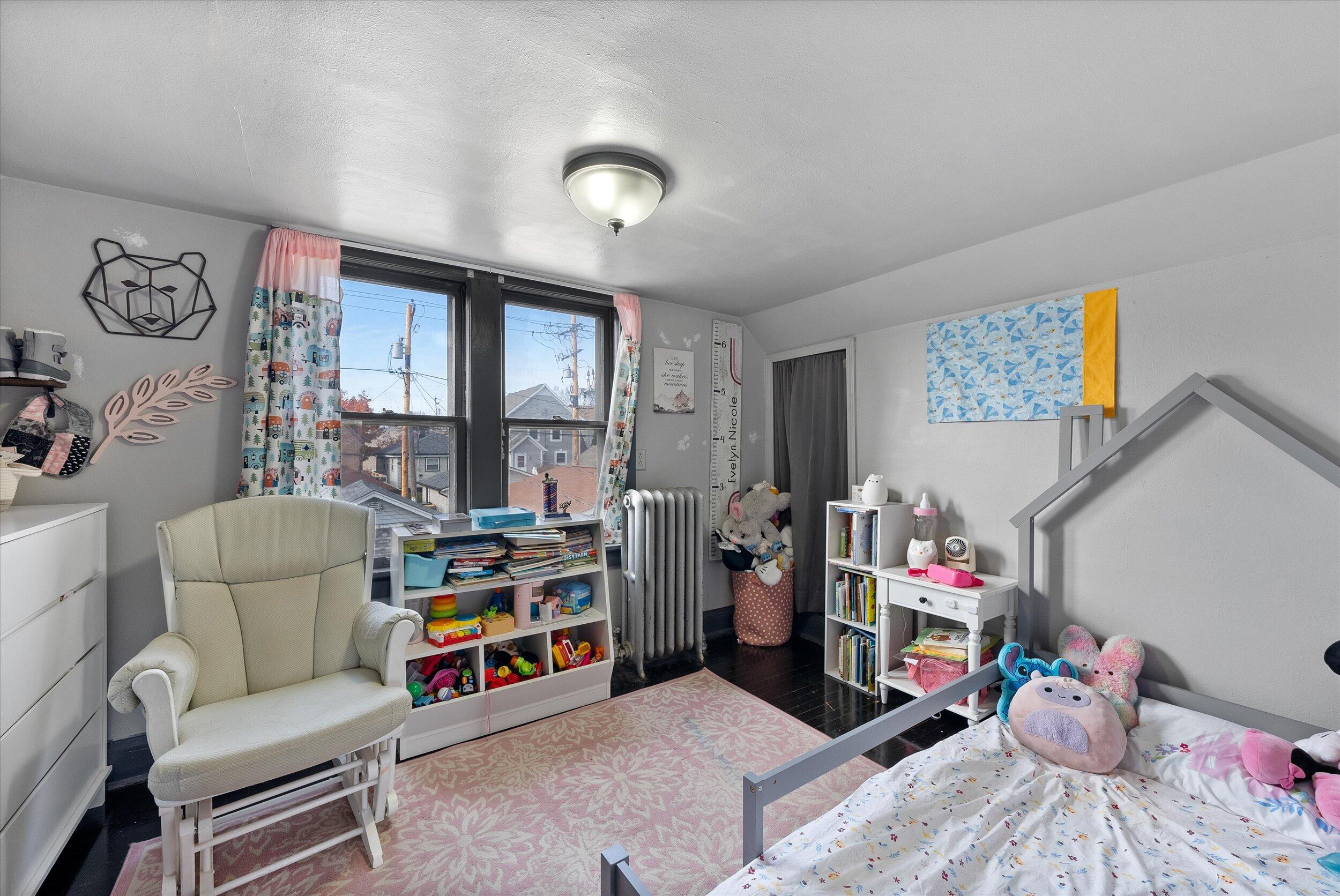 1929 South 72nd Street West Allis, WI 53219 - Photo 14 of 22 15-Bedroom