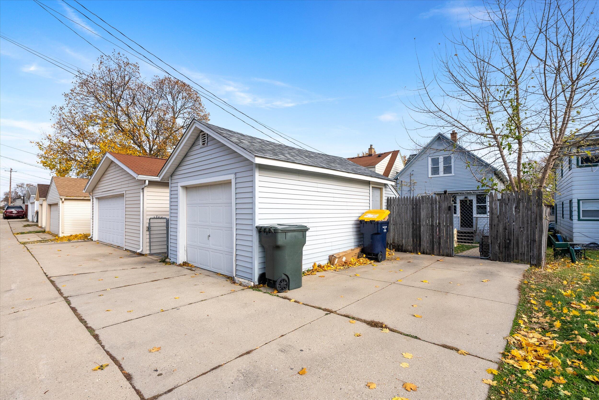 1929 South 72nd Street West Allis, WI 53219 - Photo 21 of 22 25-Garage and Parking