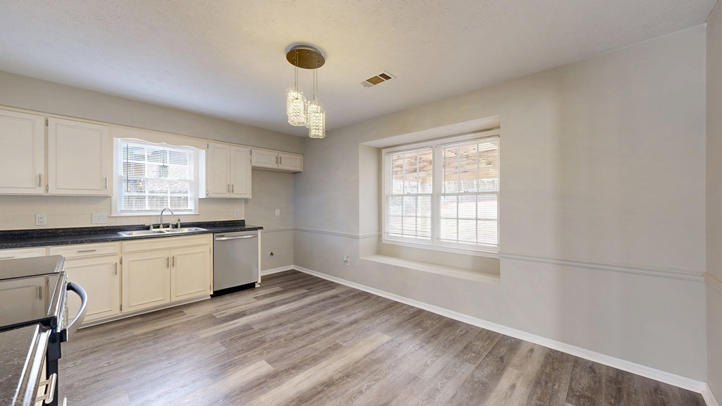 6019 Old Dominion Road Columbus, GA 31909 - Photo 12 of 82 Gallery Image 12