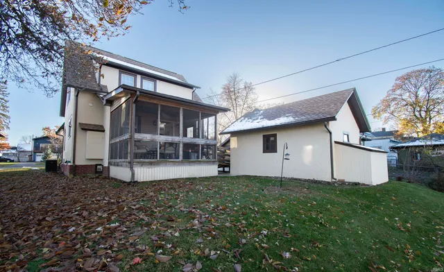 $199,900 | 813 East Mitchell Street, Kendallville, IN 46755