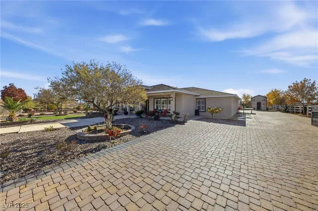 $1,499,000 | 1285 Embry Avenue, Moapa, NV 89025