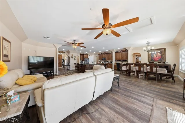 $1,499,000 | 1285 Embry Avenue, Moapa, NV 89025