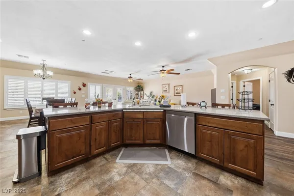 $1,499,000 | 1285 Embry Avenue, Moapa, NV 89025