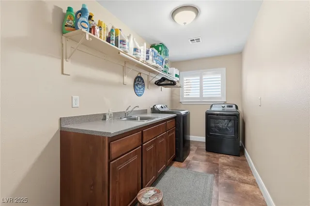 $1,499,000 | 1285 Embry Avenue, Moapa, NV 89025