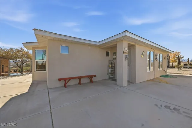 $1,499,000 | 1285 Embry Avenue, Moapa, NV 89025