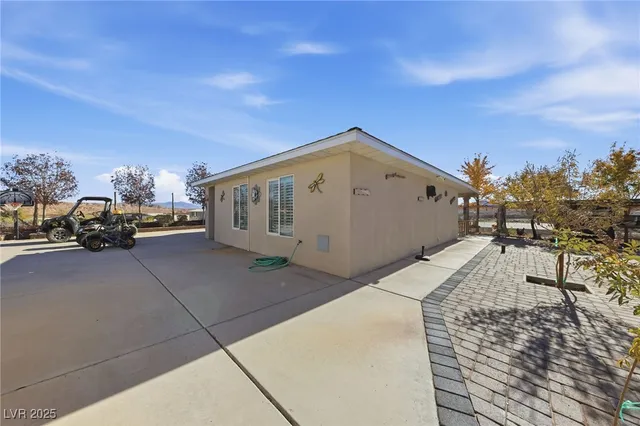 $1,499,000 | 1285 Embry Avenue, Moapa, NV 89025