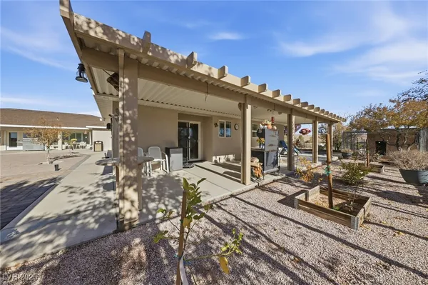 $1,499,000 | 1285 Embry Avenue, Moapa, NV 89025
