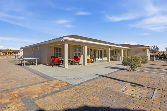 $1,499,000 | 1285 Embry Avenue, Moapa, NV 89025