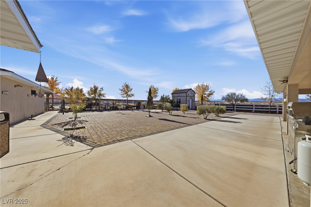 1285 Embry Avenue Moapa, NV 89025 - Photo 81 of 98 View of patio / terrace featuring area for grilling