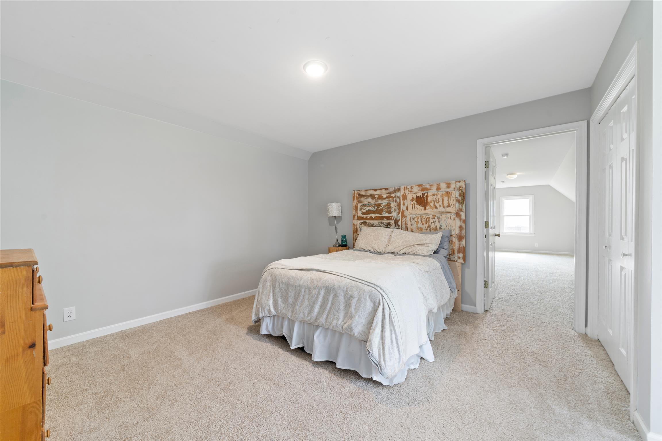 5075 Highpoint Road Pleasant View, TN 37146 - Photo 22 of 29 Guest room 1