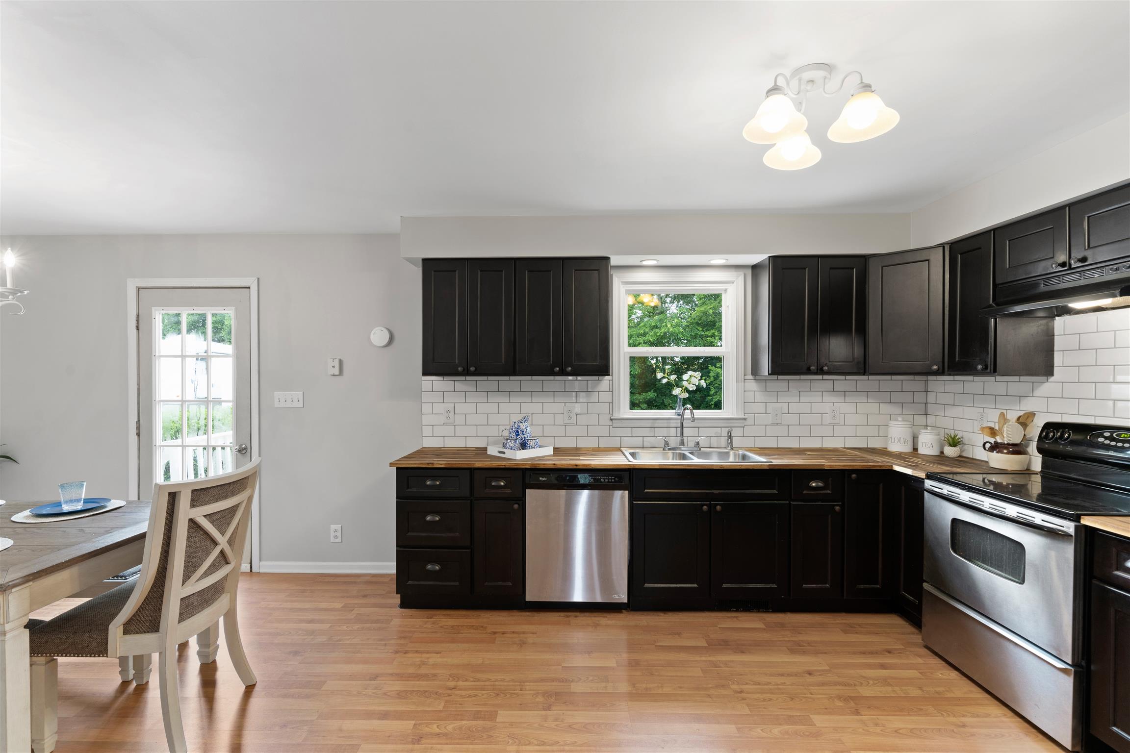 5075 Highpoint Road Pleasant View, TN 37146 - Photo 10 of 29 New backsplash