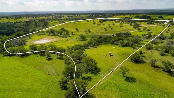 $782,600 | 191 Pivot Circle, Briggs, TX 78608