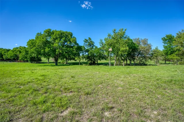 $827,750 | 191 Pivot Circle, Briggs, TX 78608