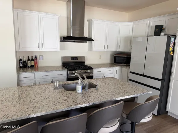$734,500 | 27 Spencer Street, Clifton Park, NY 12065